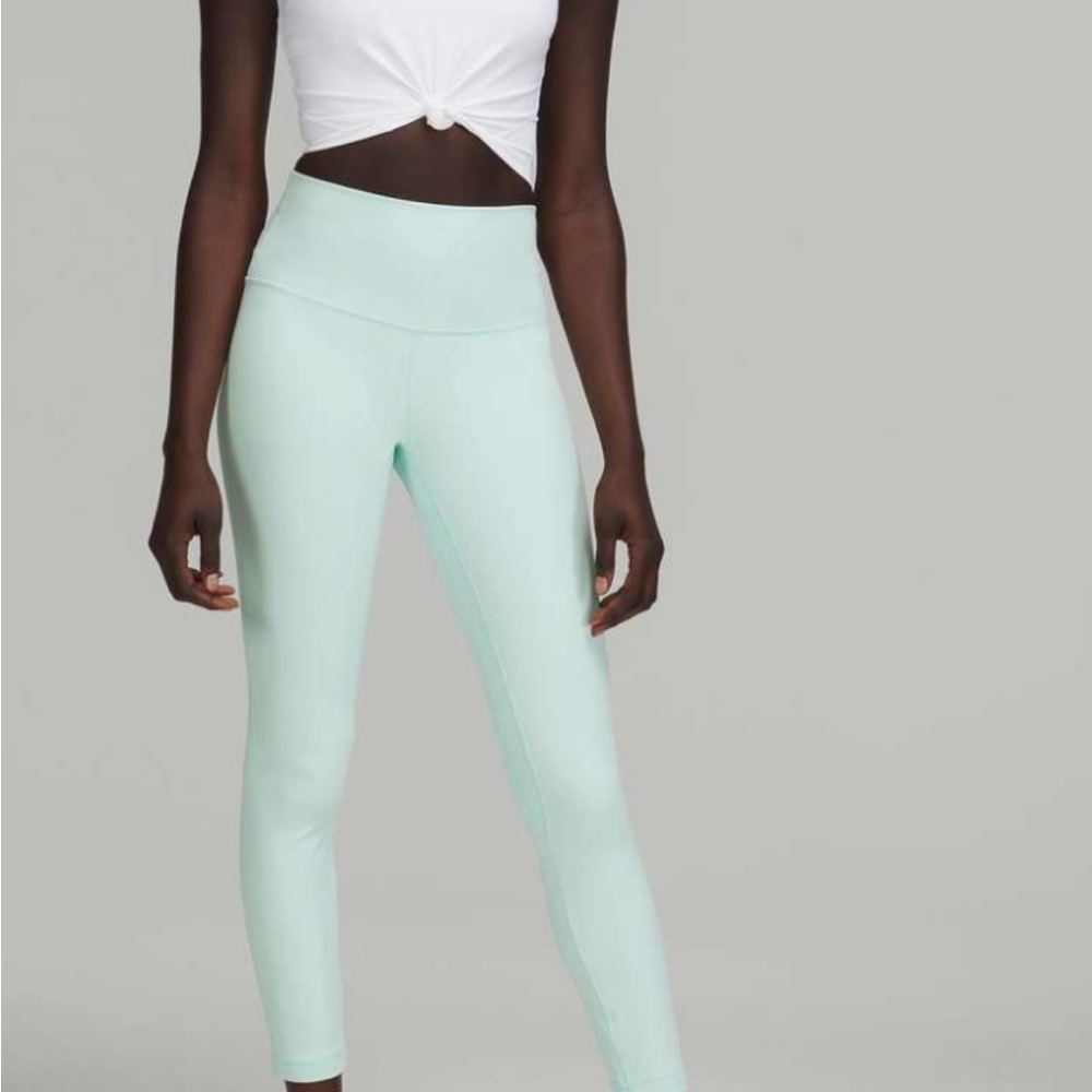 New!! Lululemon Athletica light Green Align HR Pant 25" Leggings size 4